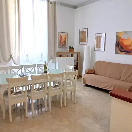 Mura Di Prati - Spazioso Per 8 A San Pietro Apartmán *